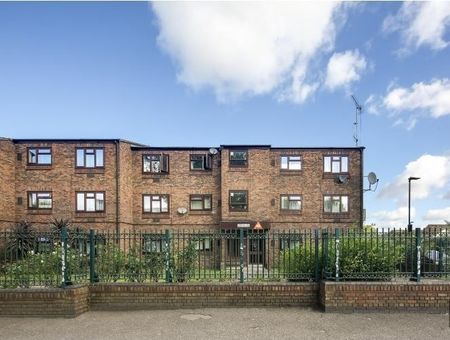 1 Bed Flat, Upton Park / East Ham, E6 - Photo 5