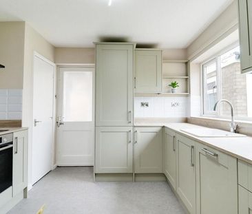 2 bedroom bungalow to rent - Photo 1