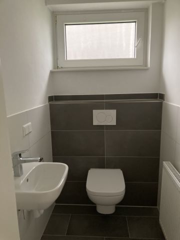 Hertzstraße 1, 47475 Kamp-Lintfort - Photo 2