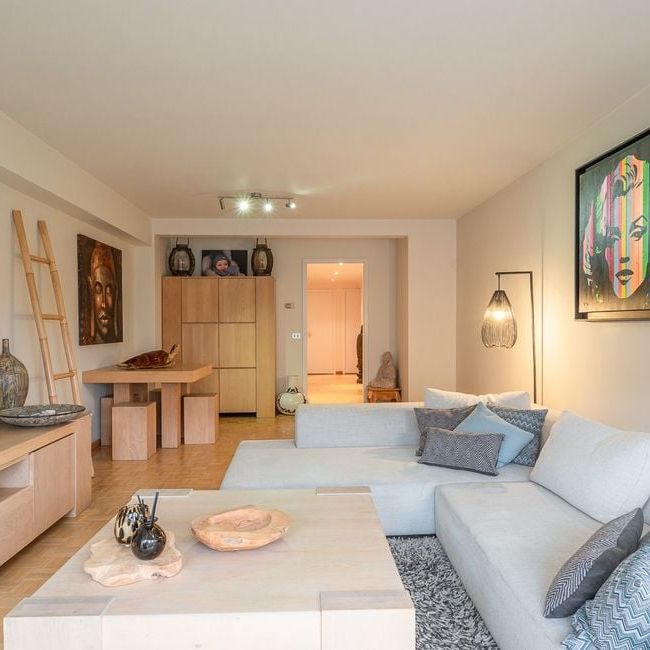 Appartement te huur in Knokke voor € 1.450 met 2 slaapkamers - Photo 1