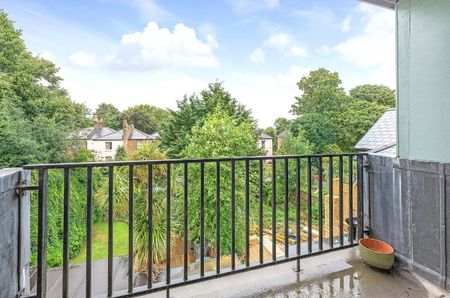 Manor Road, Beckenham, BR3 flat to rent - Photo 5