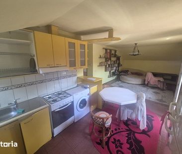 Apartament cu 3 camere - zona Tg Cucu - Podu de Fier - Photo 5