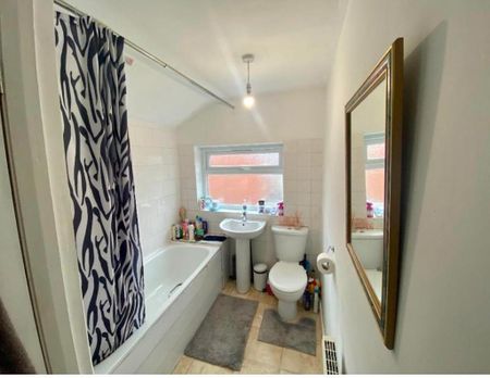 Room in a Shared House, Perrott Street, B18 - Photo 3