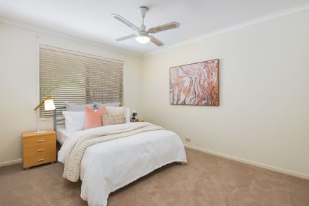 12 Petit Court, Sinnamon Park QLD 4073 - House For Rent | Domain - Photo 4