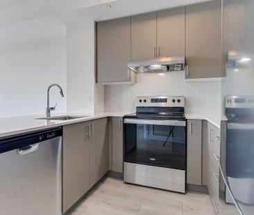 For Lease - 3240 William Coltson Avenue Unit# 509, Oakville, Ontario - Photo 1