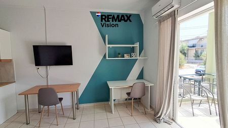 Studio/Γκαρσονιέρα για ενοικίαση Άγιος Παντελεήμονας (Πάτρα) - Photo 2