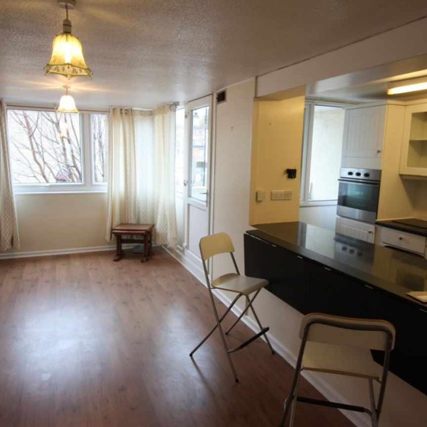 1 bed Apartment - To Let - Photo 1