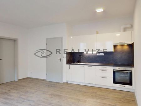 Pronájem bytu 2+kk 50 m2 - Fotografie 4