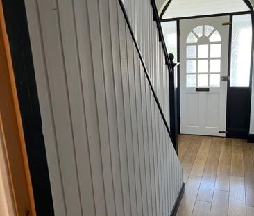 3 Bed Semi-Detached House, Stanfell Road, LE2 - Photo 4