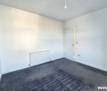 2 bedroom maisonette to rent - Photo 5