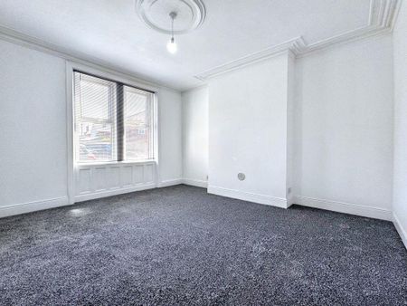 2 bed lower flat to rent in NE10 - Photo 5