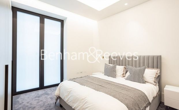 1 Bedroom flat to rent in Lancer Square, Kensington, W8 - Photo 1