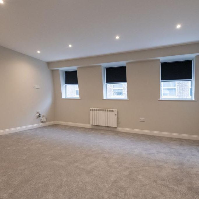 2 bedroom apartment to rent - Photo 1
