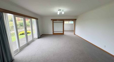 Fernhill Ruaral living - 3 Bedrooms - Photo 3