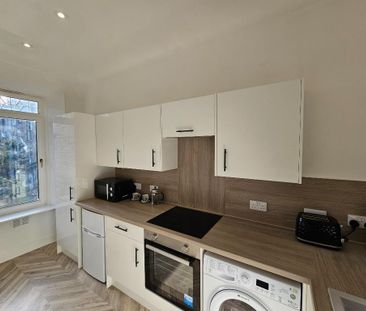 1 bedroom flat to rent - Photo 6