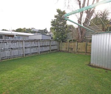1/4 Kenmore Street,Westown - Photo 1