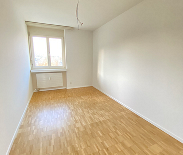 Gemütliche 3.5 Zimmer-Wohnung mit sanierter Küche und Bad - Foto 1