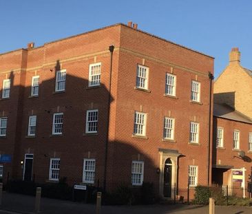 Available 2 Bed Apartment - Photo 2