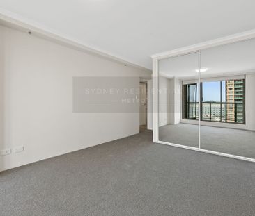 Renovated 2 Bedroom Apartment at Museum Tower with Parking - Photo 4