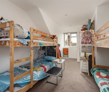 3 bedroom terraced house to rent - Photo 3