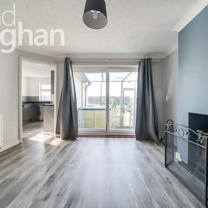 2 bedroom bungalow to rent - Photo 1