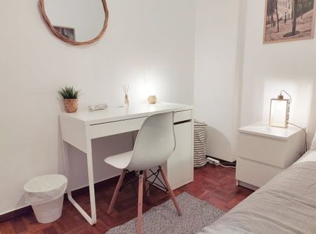 Rua de São Sebastião da Pedreira, Lisbon, Lisbon 1050-010 - Photo 5