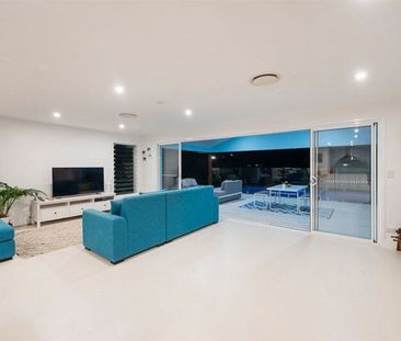 5 Andrew Avenue, - Photo 5