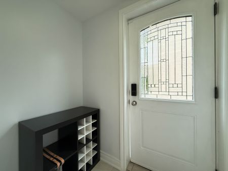 For Lease - 3 Alamosa Drive Unit# Basement, Toronto, Ontario - Photo 5