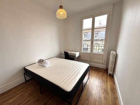 Location Appartement 3 pièces 63m² - Photo 3