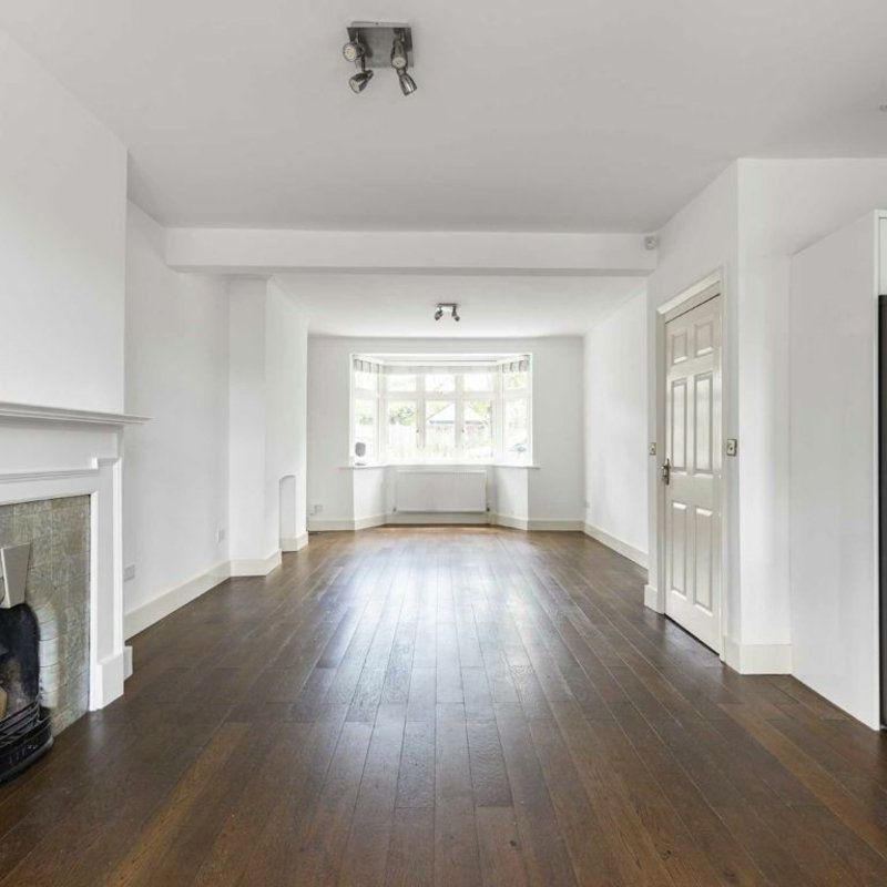 Tangier Road, Richmond, TW10 - Photo 1