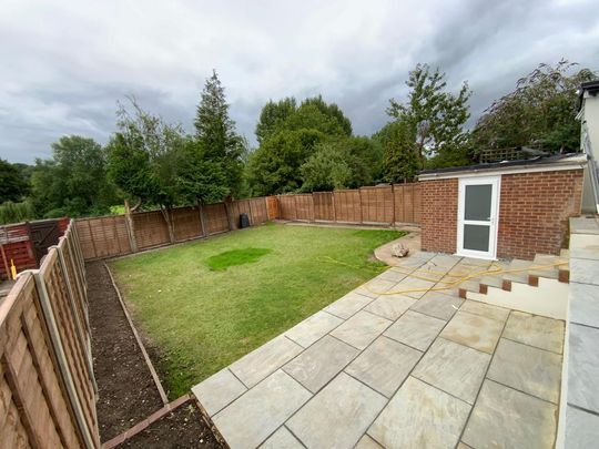 1 bedroom in a house share to rent - Photo 1