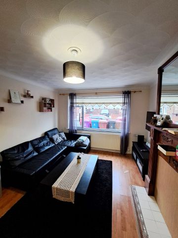 Pennard Avenue, Huyton, Liverpool, Merseyside, L36 3SH - Photo 3