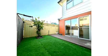 Modern Townhouse in the Heart of St Albans - Photo 5