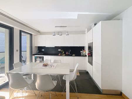 Apartment - Photo 4