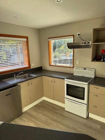 Charming 2BR Home in St Martins! - Photo 5