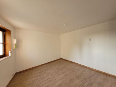 Location Appartement 2 pièces 34m² CONDE SUR L ESCAUT 59163 - Photo 2