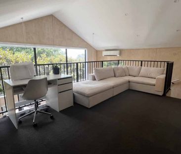 Moturoa Executive Townhouse - Photo 1