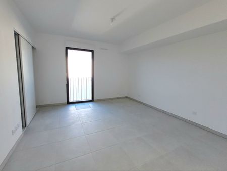Location Appartement 3 pièces 86m² AIX EN PROVENCE 13100 - Photo 2