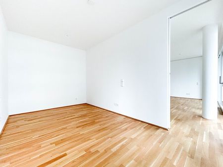 Attraktive Wohnung mit Außenbereich - Perfekt für Pärchen - Nähe U1 Station Alte Donau - Photo 3