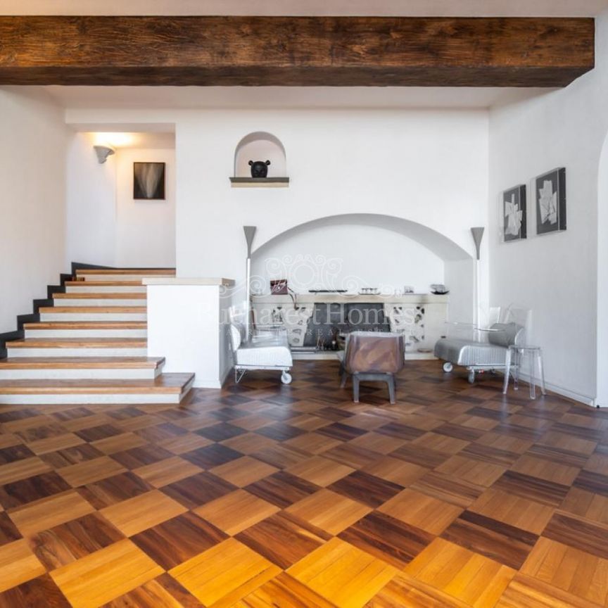 Impressive Mediterranean Mansion With Garden Ideal for Diplomats, Downtown - Fotografie 1