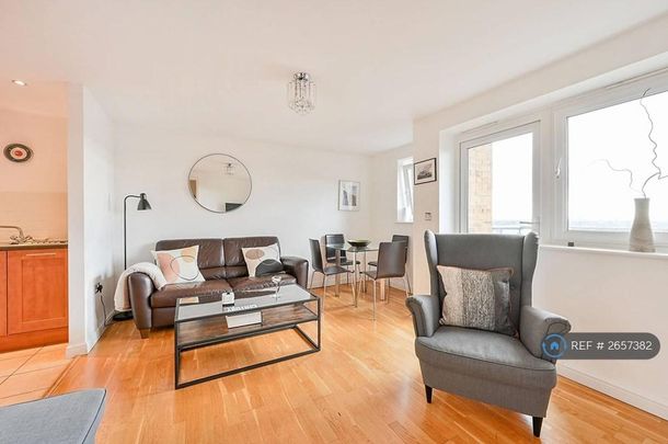 1 bedroom flat to rent - Photo 1