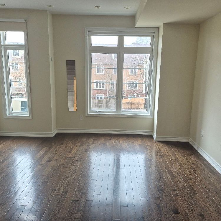 For Lease - 37 Drewry Avenue Unit# 10, Toronto, Ontario - Photo 1