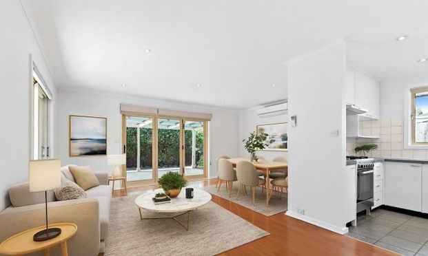 10 Hunt Drive, Seaford, VIC, 3198 - Photo 1