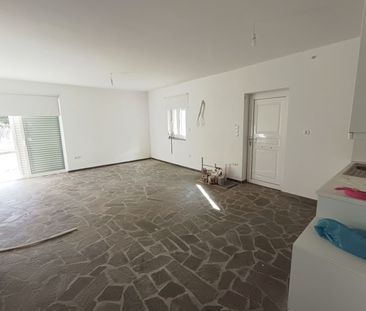 Διαμέρισμα για ενοικίαση - Μαρκόπουλο, - Photo 2