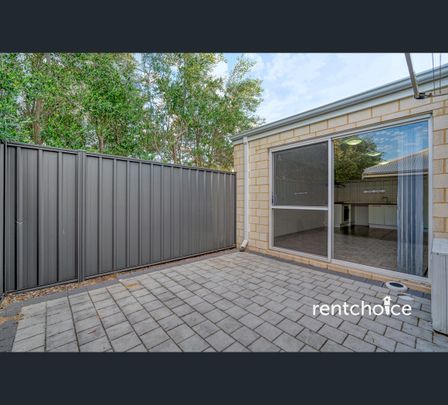 3/2 Burch Way, Baldivis, WA 6171 - Photo 1