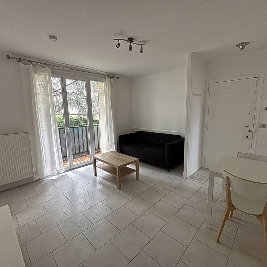 Location appartement 2 pièces, 37.07m², Massy - Photo 1