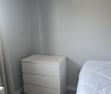 For Lease - 71 Osterhout Place Unit# Room, Toronto, Ontario - Photo 3