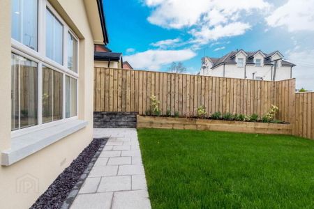 65 Lynn Hall Park, Bangor, BT19 1HZ - Photo 3