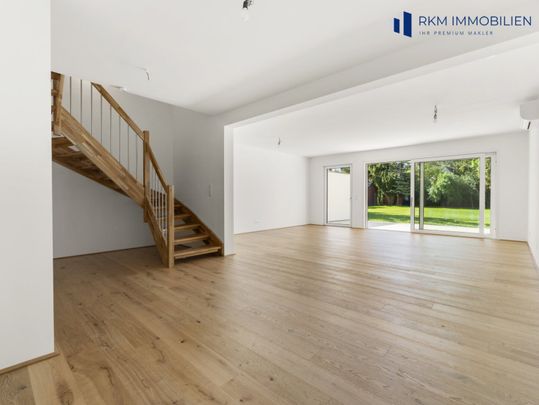 Exklusive hochwertige Doppelhaushälfte inklusive 2 PKW-Stellplätzen - Foto 1