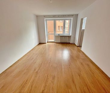 Do wynajęcia kawalerka 28 m2 – 1 piętro, ul. Górnośląska 40, Kalisz - Фото 1